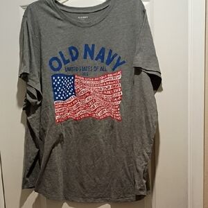 Old Navy Gray T-Shirt with American Flag Graphic